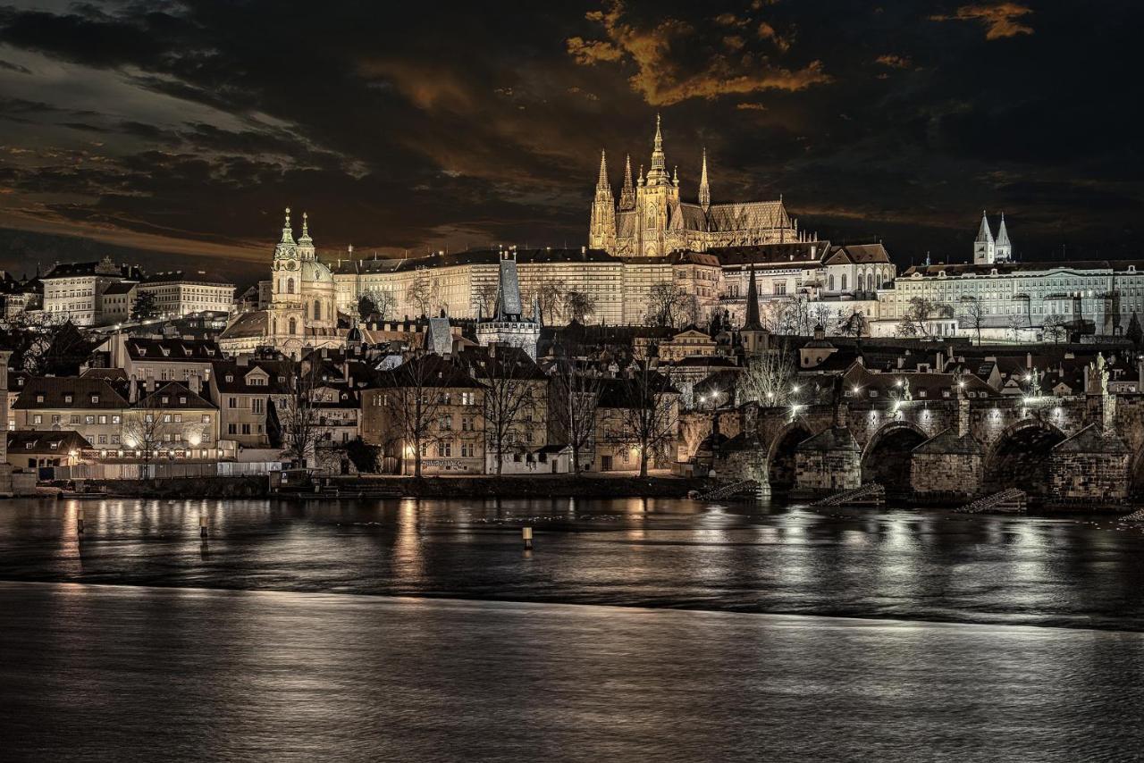 Gasthuis Old Town Liliova Garden Praag